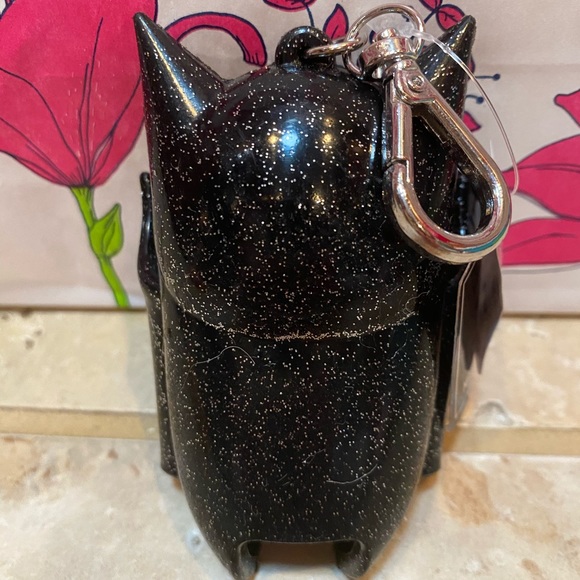 SOLD!! 🎉🦇 VERY RARE!!! Glow In The Dark Halloween Bat 🦇 Pocketb… - Picture 7 of 8